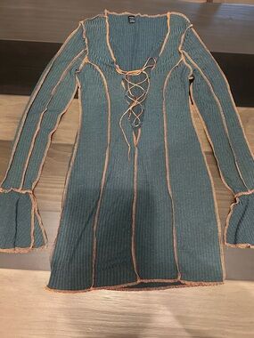 Ribbed Lace-Up Long Sleeve Dress in Teal with Contrast Trim